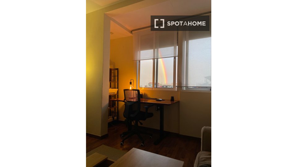 Apartment Barcelona, 1 bed, 46m² — photo 3