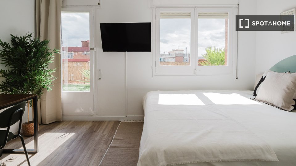 Double room Barcelona, 8 beds, 220m² — photo 36