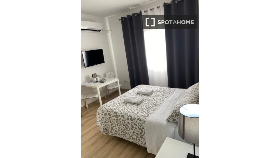 Apartment mono Madrid, 25m² — photo 8