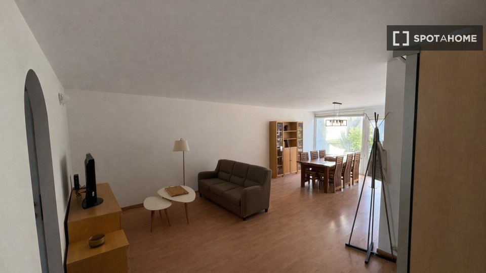 Apartment Brussels, 2 beds, 94m² — photo 24