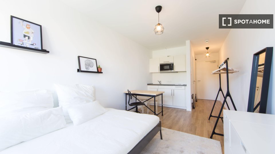 Apartment mono Berlin, 22m² — photo 1