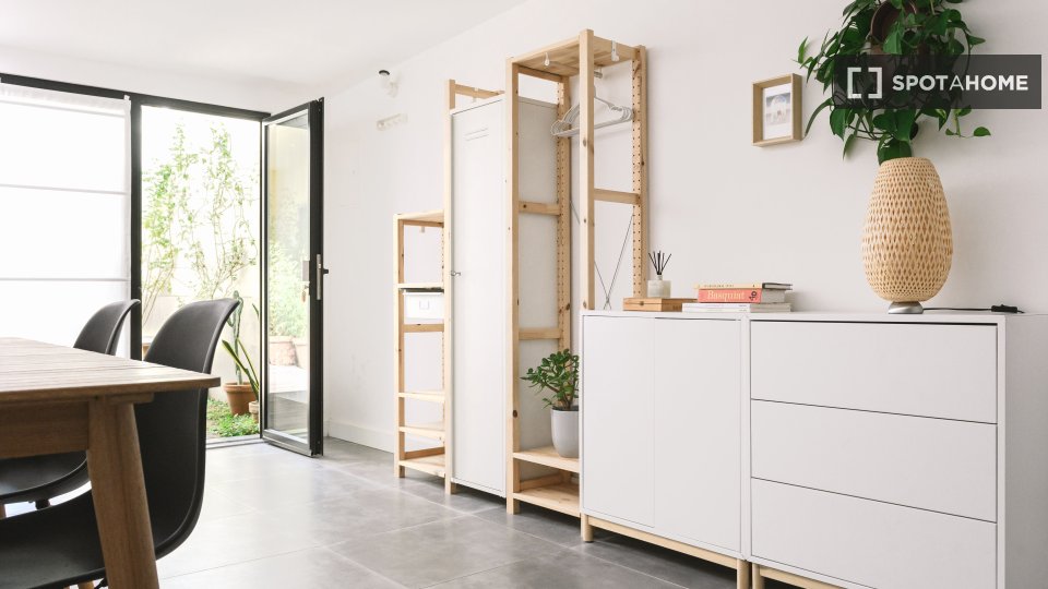 Apartment Lisbon, 1 bed, 80m² — photo 19