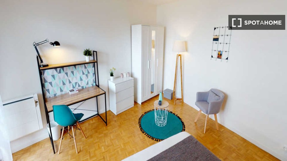 Double room Paris, 4 beds, 80m² — photo 10