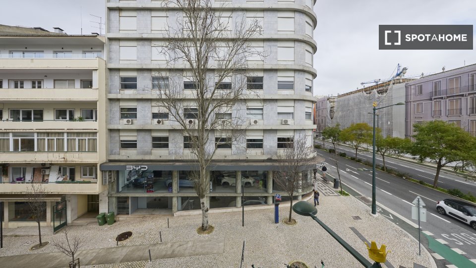Double room Lisbon, 6 beds — photo 6