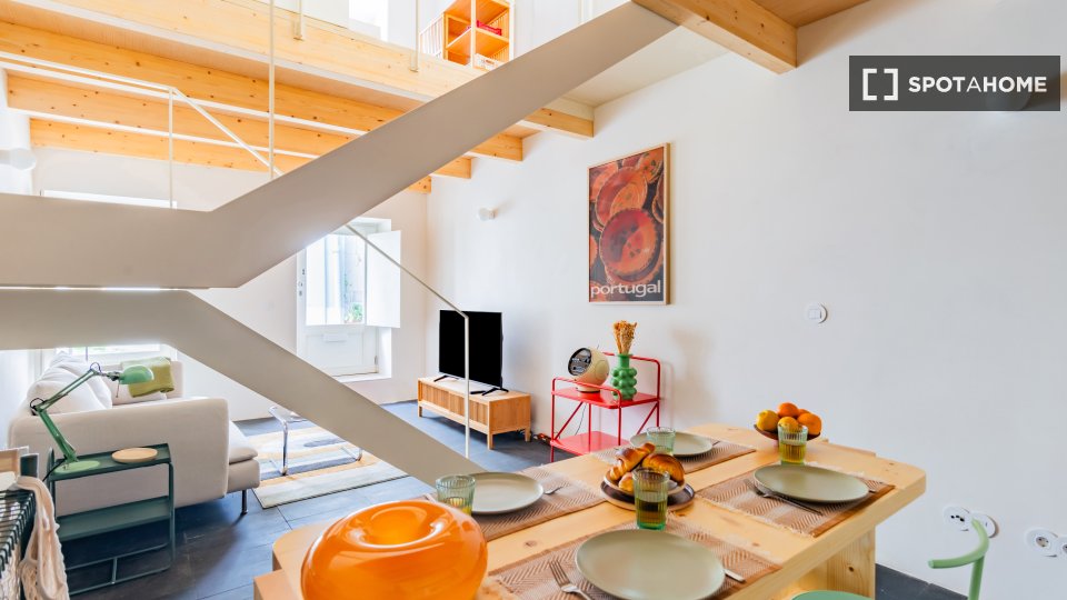 Apartment Lisbon, 2 beds — photo 12