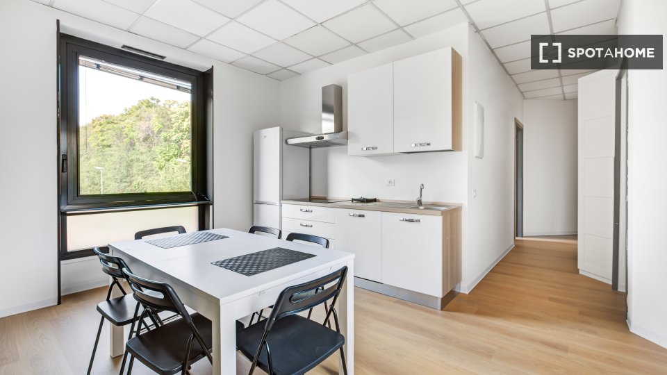 Double room Milan, 7 beds, 166m² — photo 15