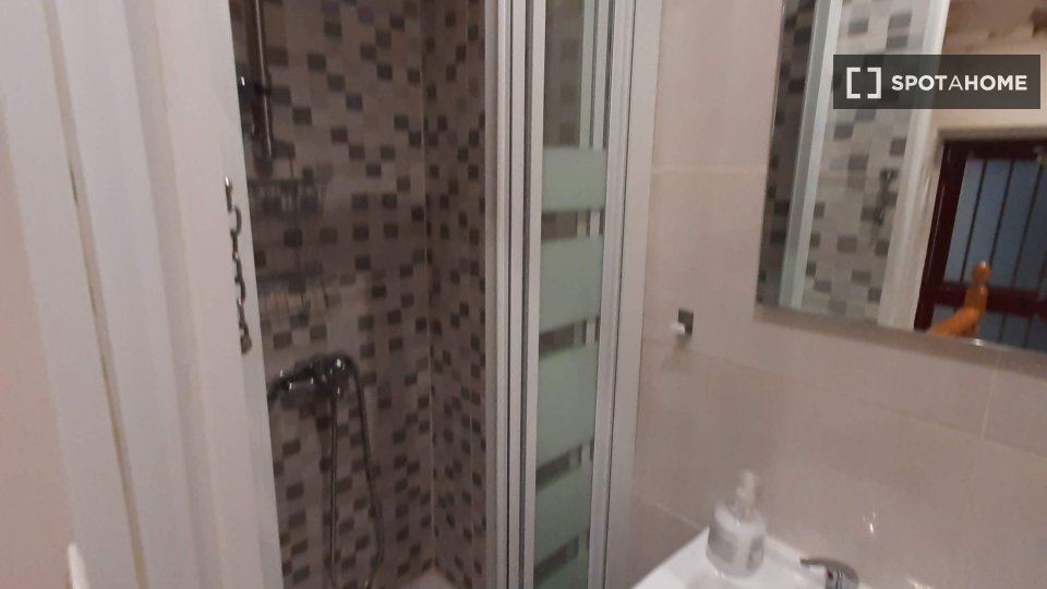 Apartment mono Madrid, 35m² — photo 4