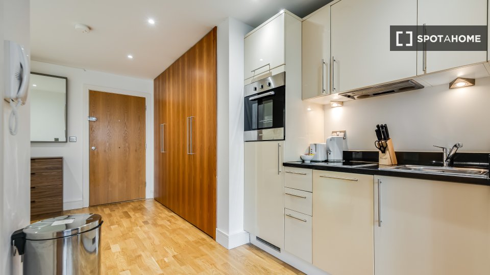Apartment mono London, 33m² — photo 1