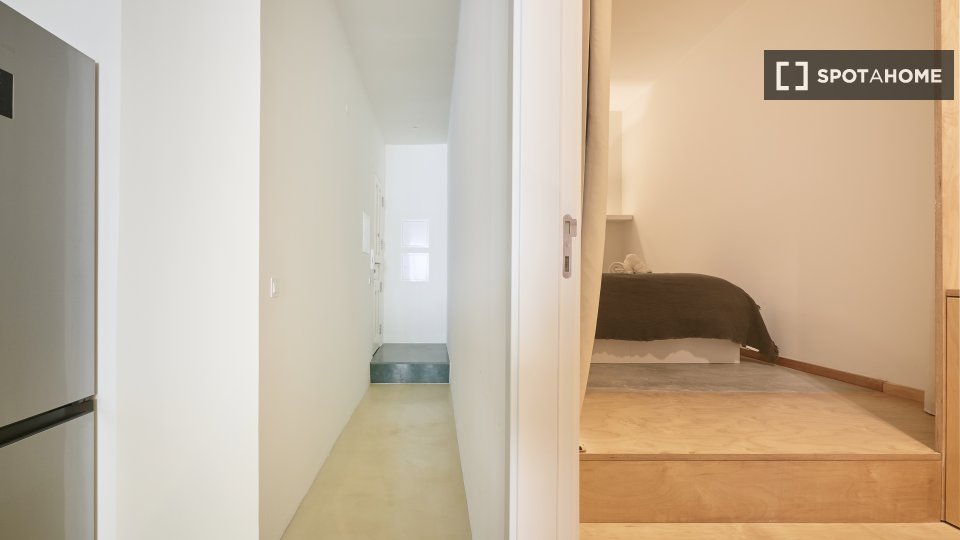 Apartment Lisbon, 2 beds — photo 19