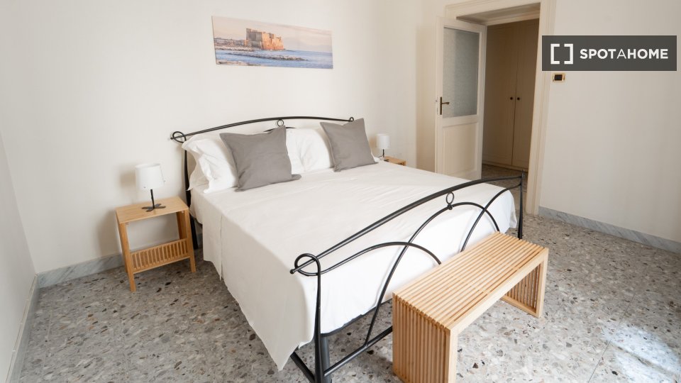 Apartment Naples, 3 beds — photo 19