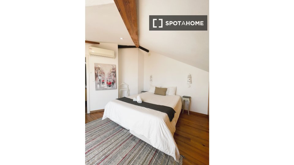 Apartment Lisbon, 2 beds — photo 14