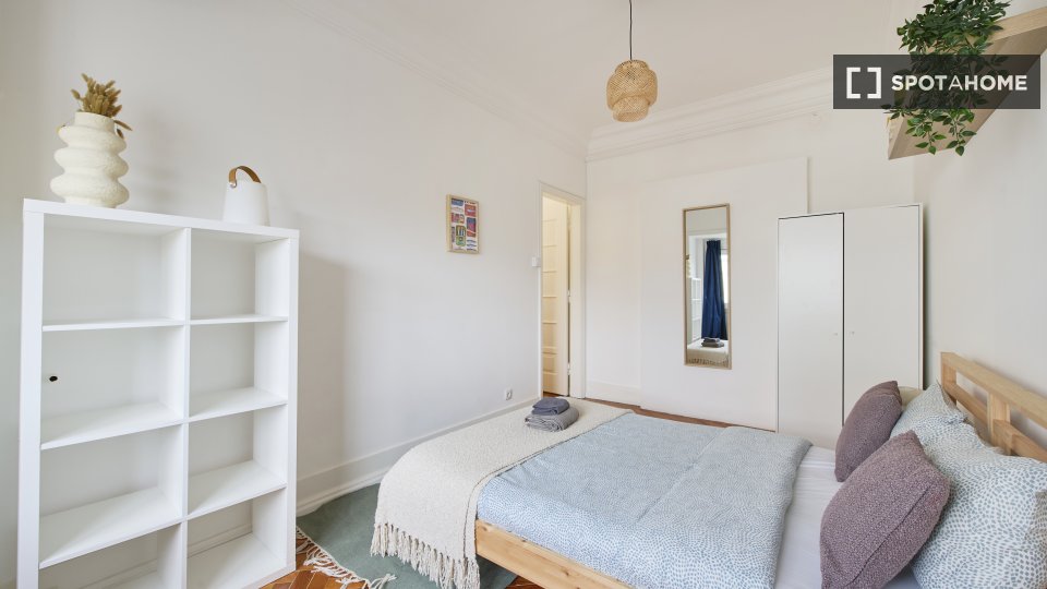Double room Lisbon, 10 beds — photo 55