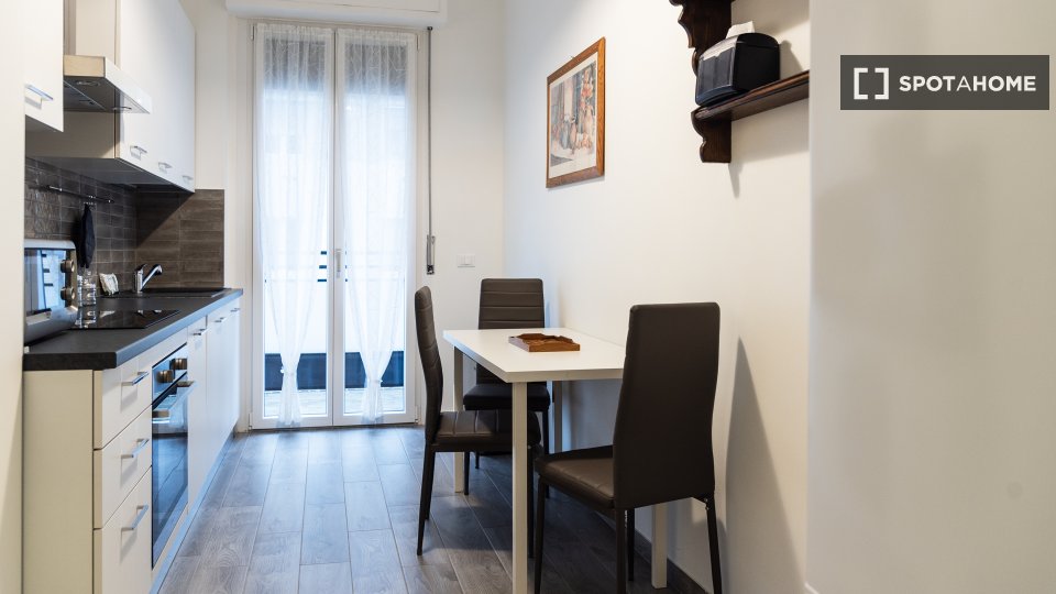Apartment Milan, 1 bed — photo 17