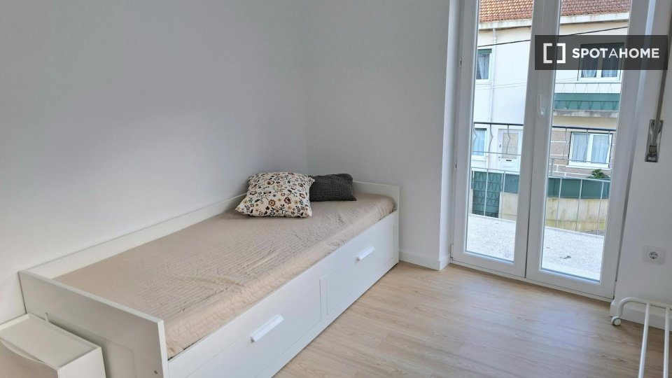 Double room Porto, 4 beds — photo 8