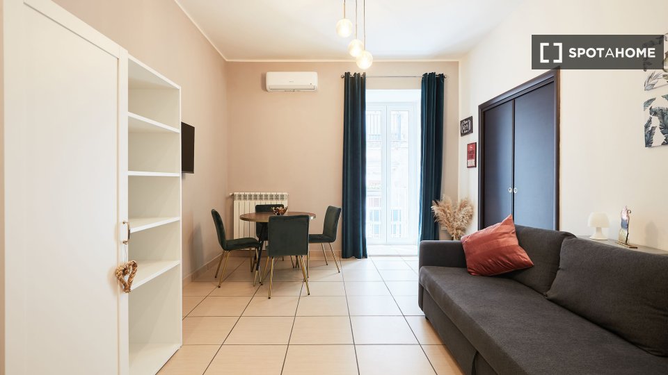 Appartamento Napoli, 1 camera, 64m² — foto 5