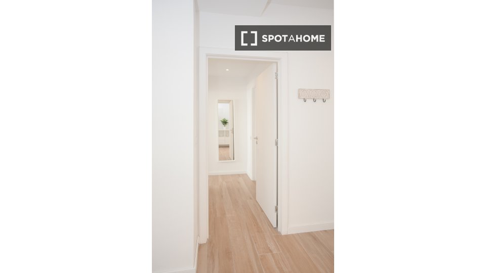 Apartment Porto, 1 bed, 55m² — photo 4