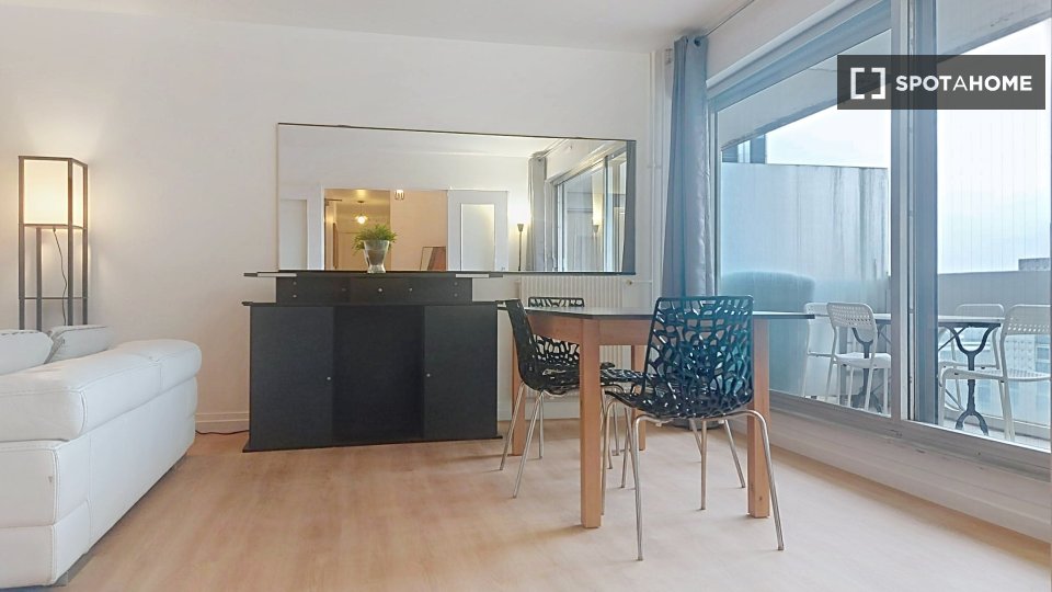 Apartment Paris, 2 beds, 80m² — photo 3