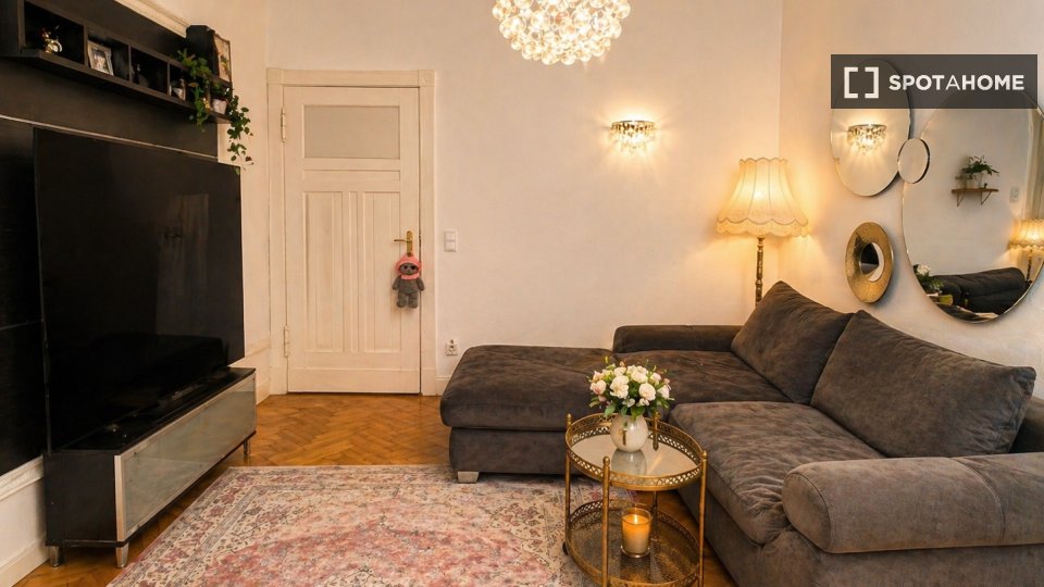 Double room Berlin, 1 bed, 110m² — photo 2