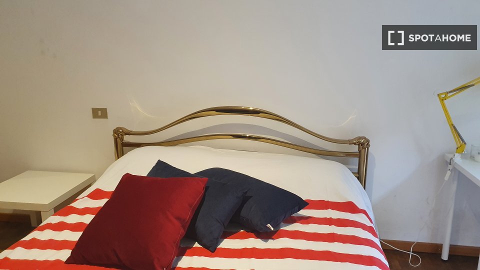 Double room Turin, 4 beds, 110m² — photo 2