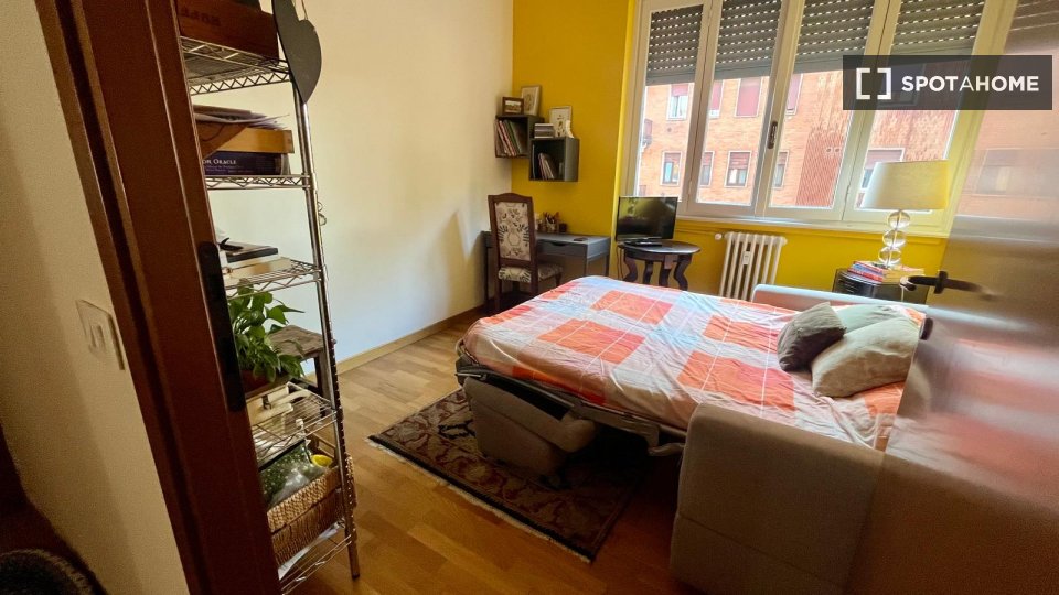 Double room Milan, 1 bed, 110m² — photo 11