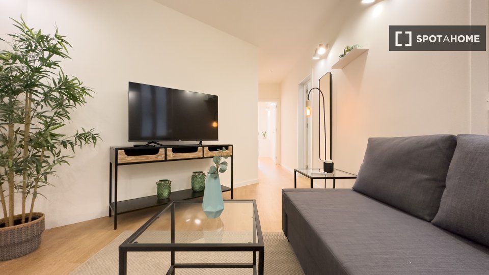 Apartment Barcelona, 2 beds, 54m² — photo 7