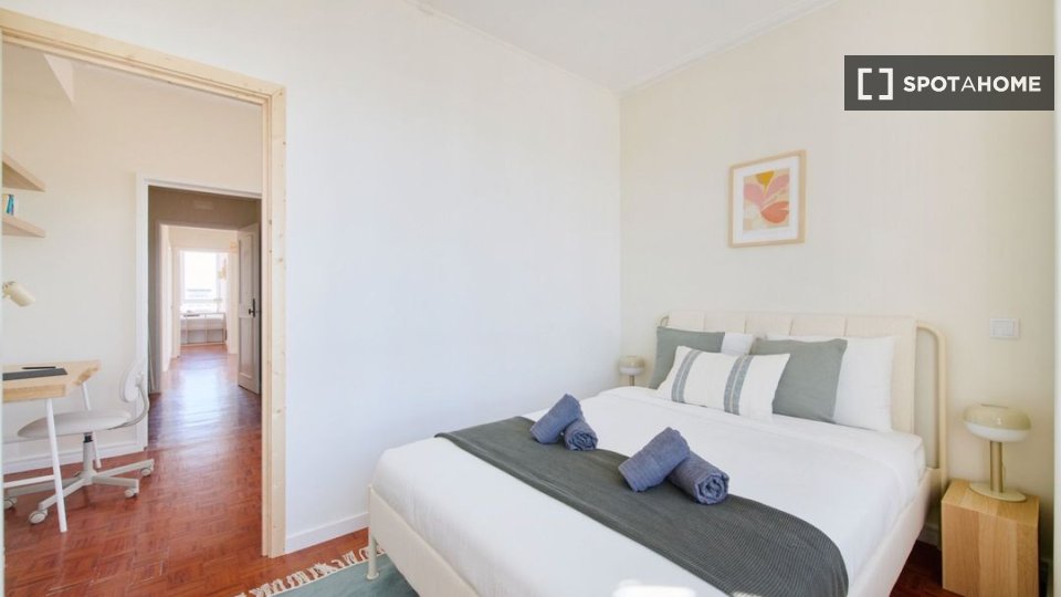 Apartment Lisbon, 1 bed — photo 11