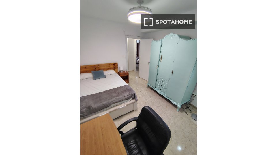 Habitación en piso compartido en alquiler, Centro-Sagrario, Granada