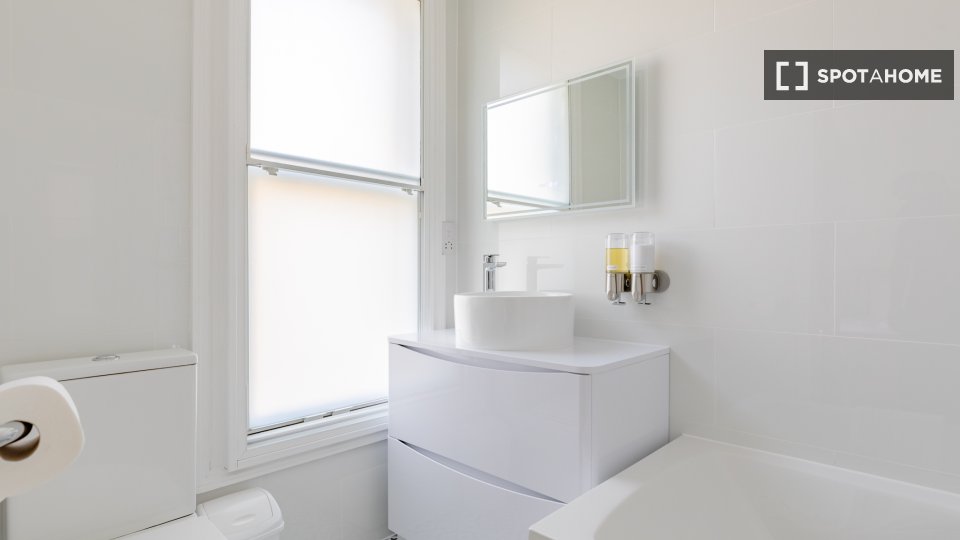 Apartment London, 3 beds — photo 8