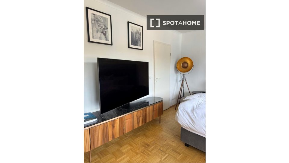 Apartment mono Dusseldorf — photo 4