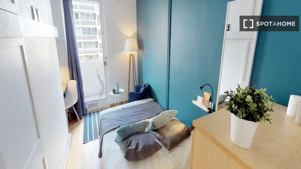 Double room Lille, 4 beds, 80m² — photo 6