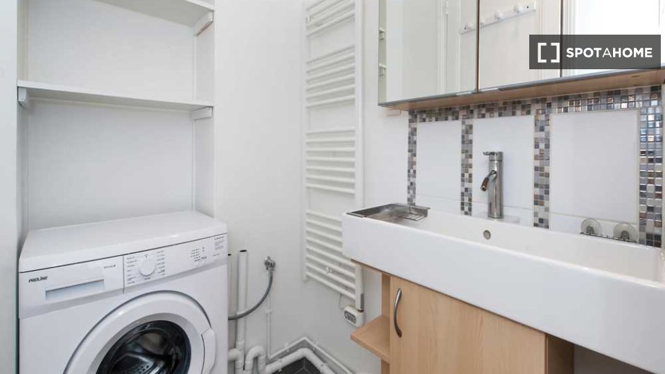 Double room Paris, 4 beds, 80m² — photo 16