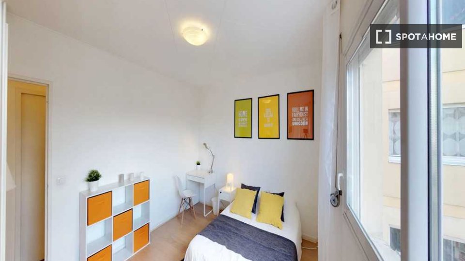 Double room Lyon, 5 beds, 120m² — photo 6