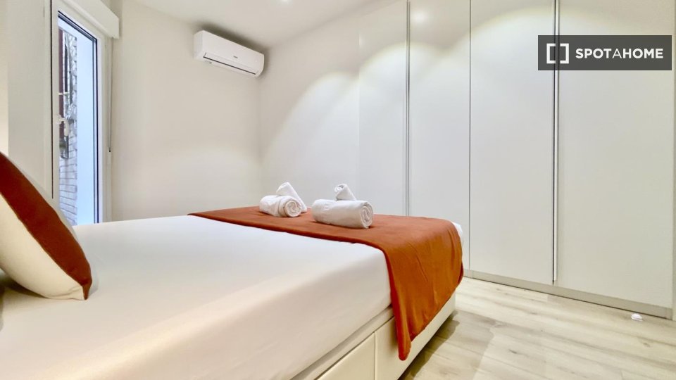 Apartment Madrid, 2 beds — photo 1