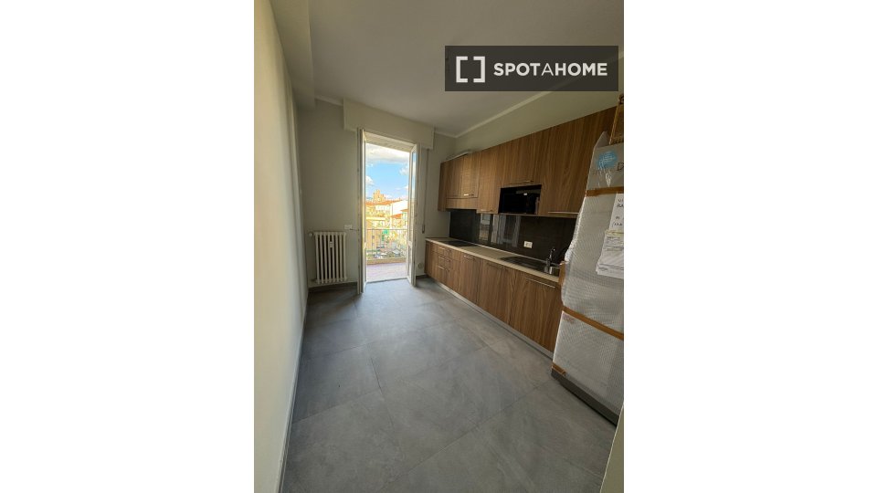 Double room Florence, 6 beds, 100m² — photo 6