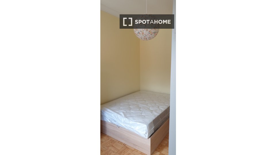 Double room Coimbra, 4 beds, 150m² — photo 9