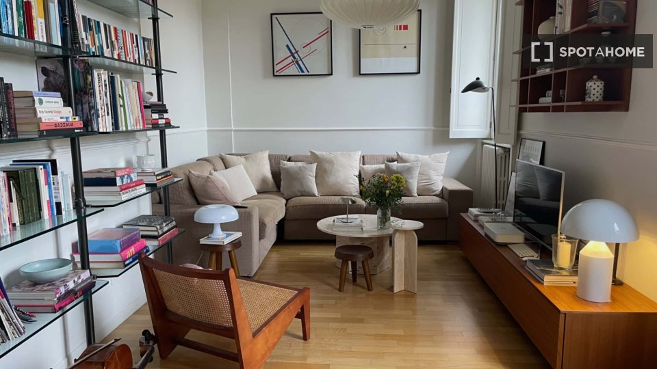 Apartment Milan, 1 bed, 95m² — photo 1