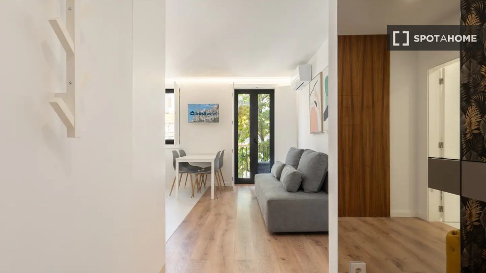 Apartment Porto, 1 bed — photo 1