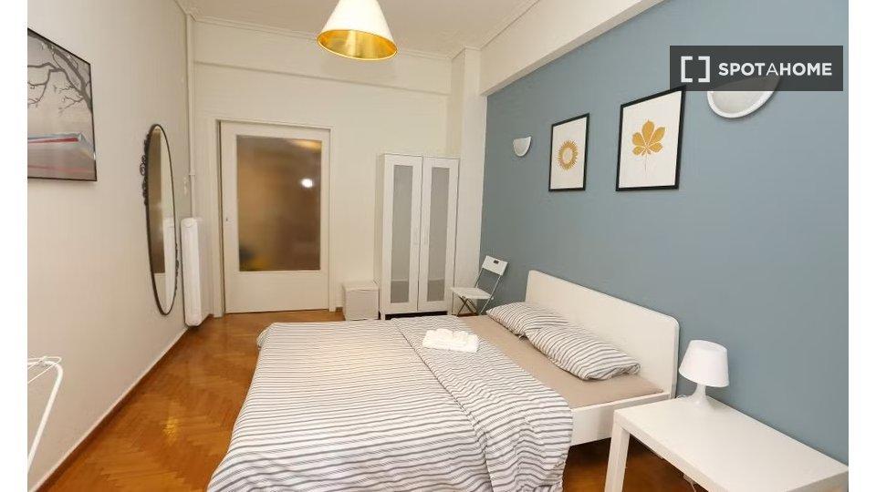 Double room Athens, 2 beds — photo 16