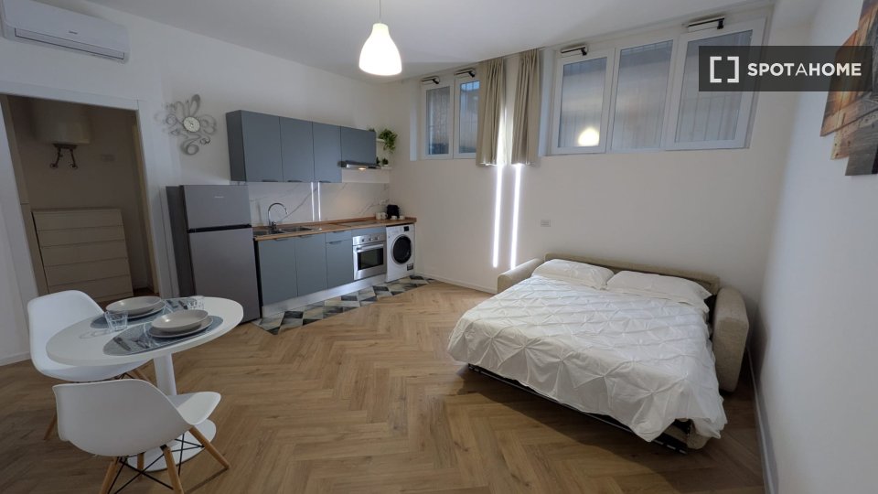 Apartment mono Milan — photo 9