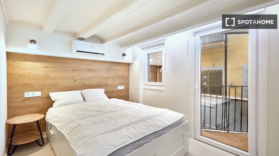 Apartment mono Barcelona, 18m² — photo 11
