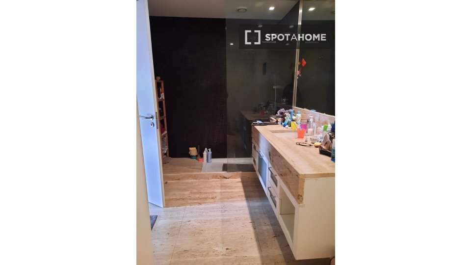 Apartment Lisbon, 1 bed, 125m² — photo 7