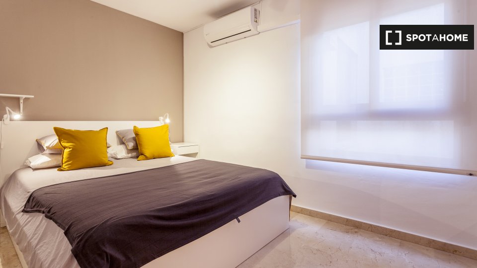 Apartment Valencia, 2 beds, 132m² — photo 7