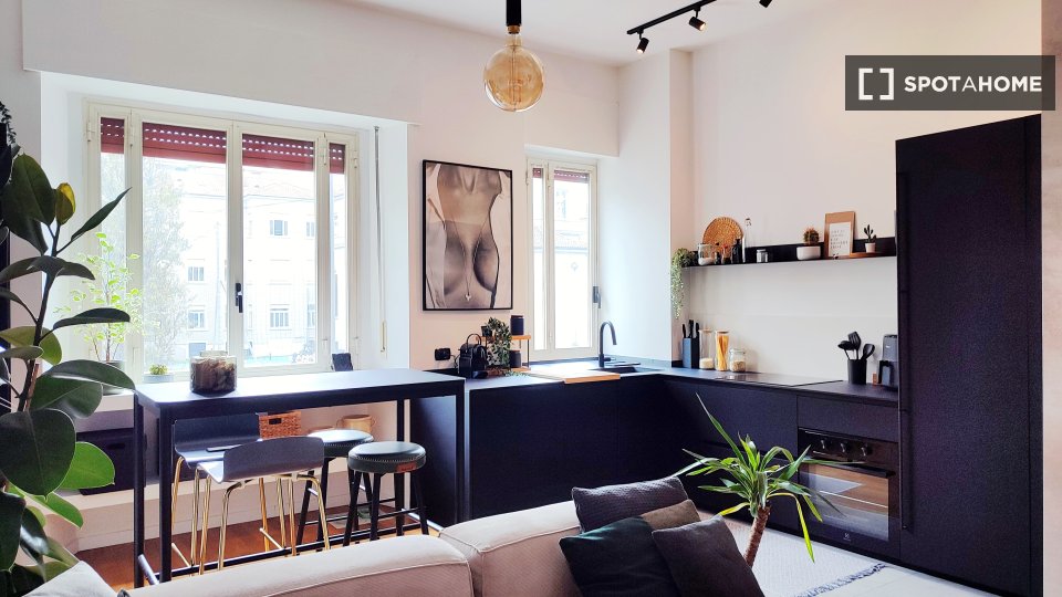 Apartment Milan, 1 bed, 63m² — photo 3