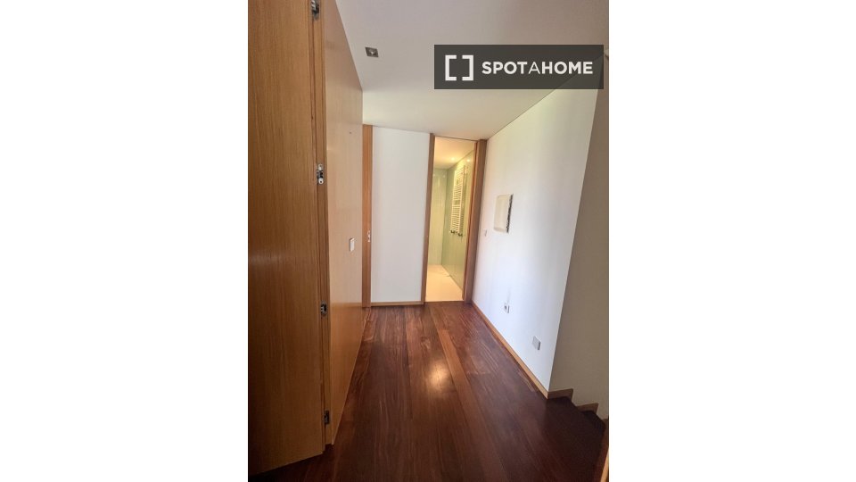 Apartment Porto, 3 beds, 118m² — photo 12