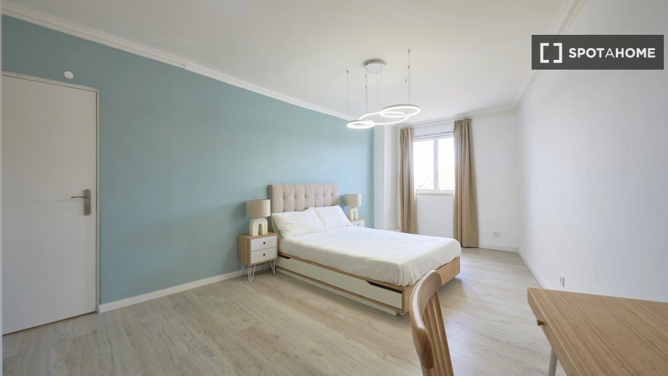 Double room Lisbon, 11 beds — photo 5