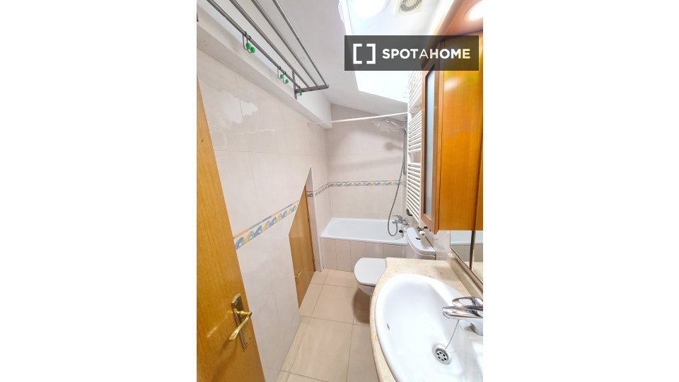 Apartment mono Madrid, 42m² — photo 2