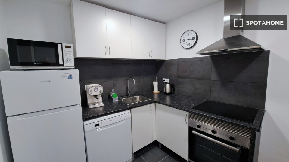 Apartment Valencia, 3 beds, 121m² — photo 8