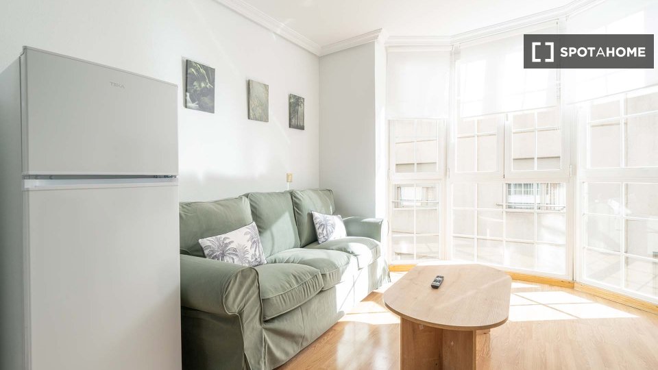 Estudio en alquiler en Guindalera, Madrid