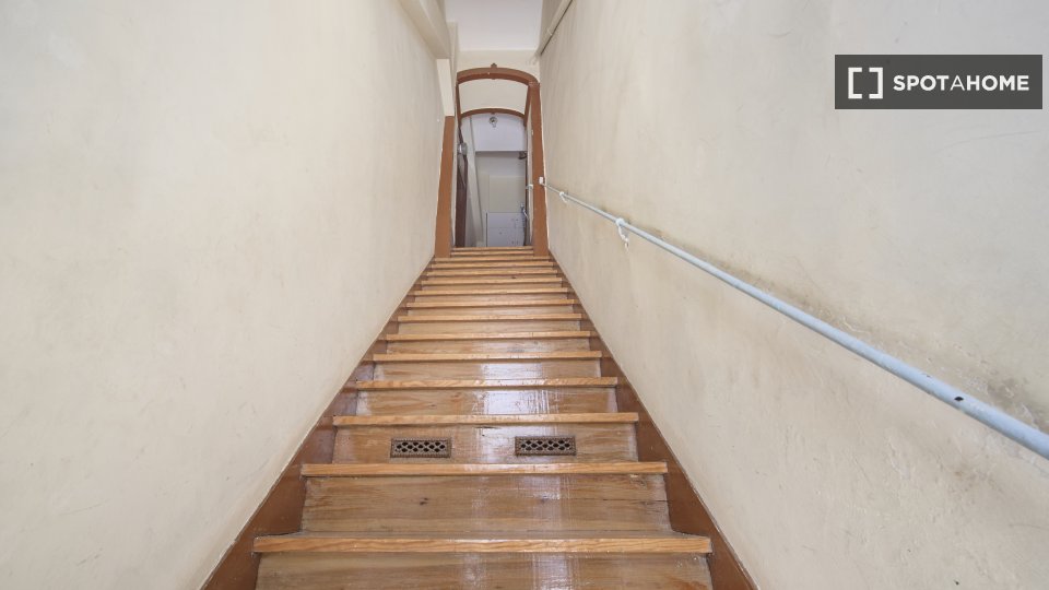 Apartment mono Lisbon — photo 10