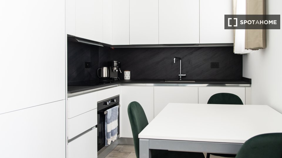 Apartment Milan, 1 bed, 48m² — photo 16